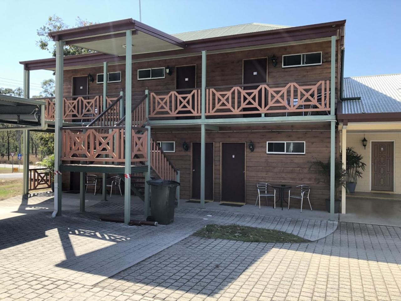 Bororen Hotel Motel מראה חיצוני תמונה