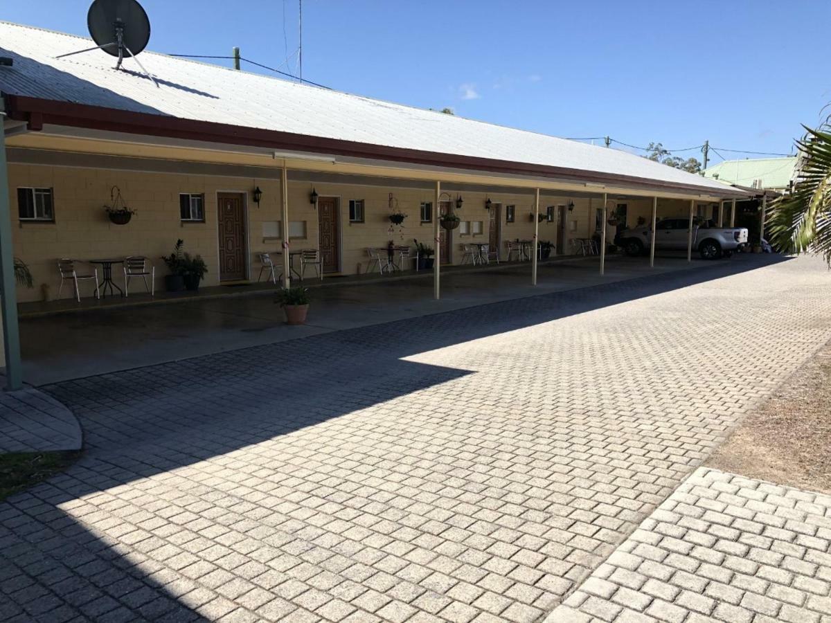 Bororen Hotel Motel מראה חיצוני תמונה